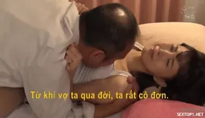 Chuyển công tác về quê, tôi thường nghe tiếng rên của cô hàng xóm